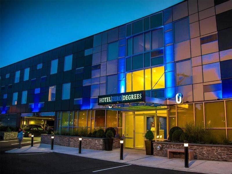 Hotel Zero Degrees Norwalk Esterno foto